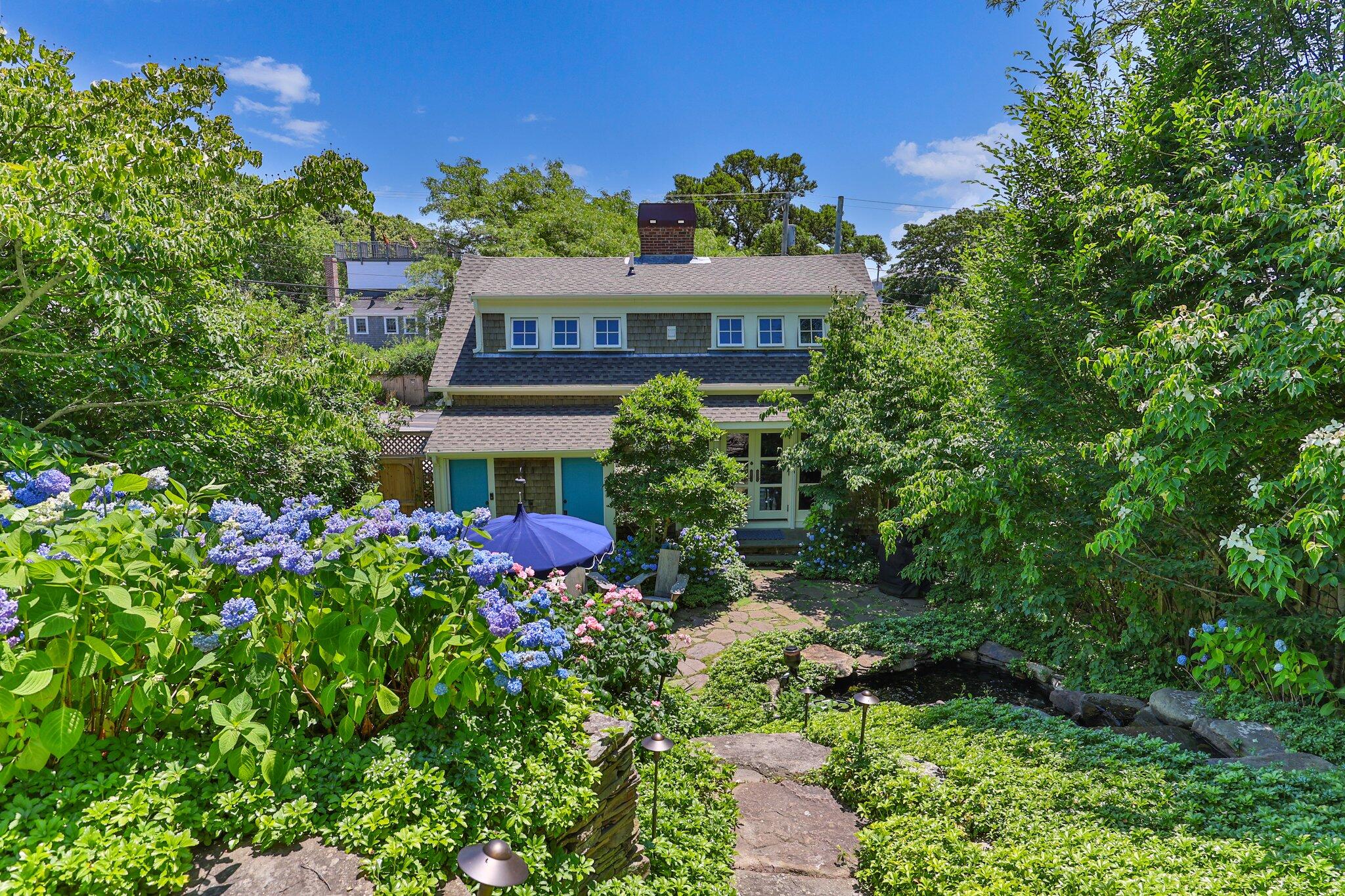 260 Bradford Street Provincetown MA 02657