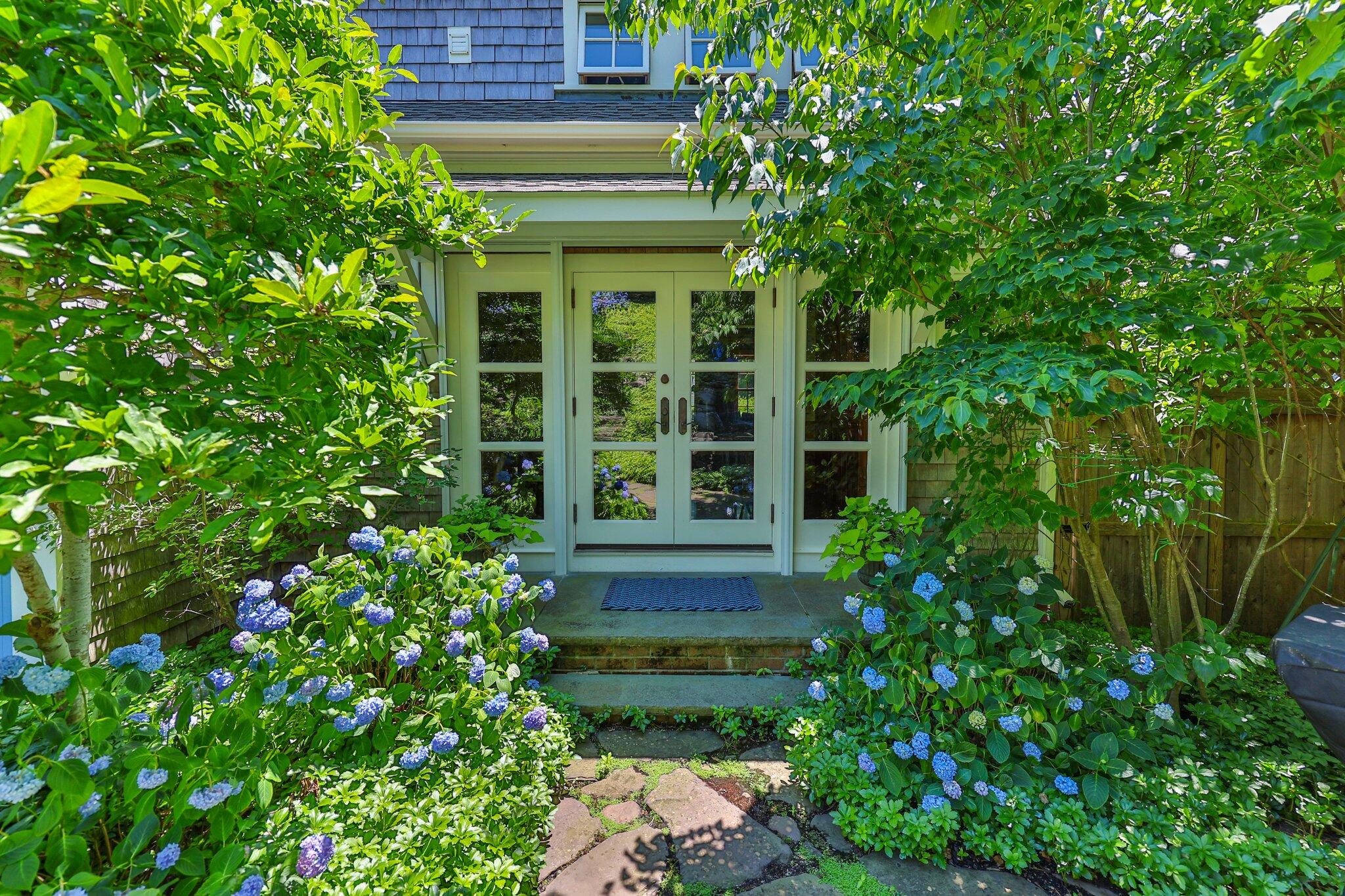 260 Bradford Street Provincetown MA 02657