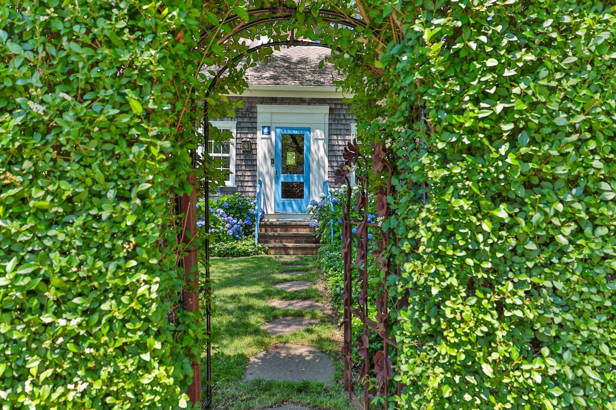 260 Bradford Street Provincetown MA 02657