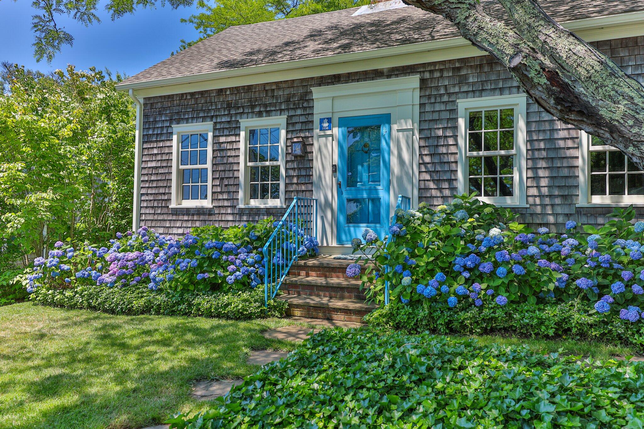 260 Bradford Street Provincetown MA 02657