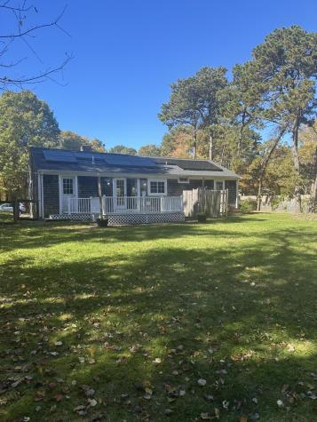 28 Hoover Road Yarmouth MA 02673