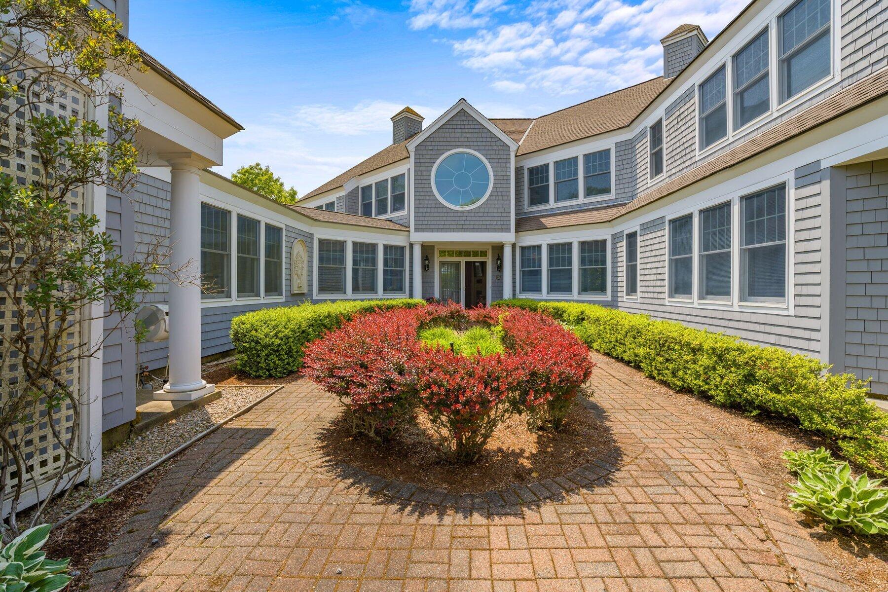 37 Keel Way Mashpee MA 02649