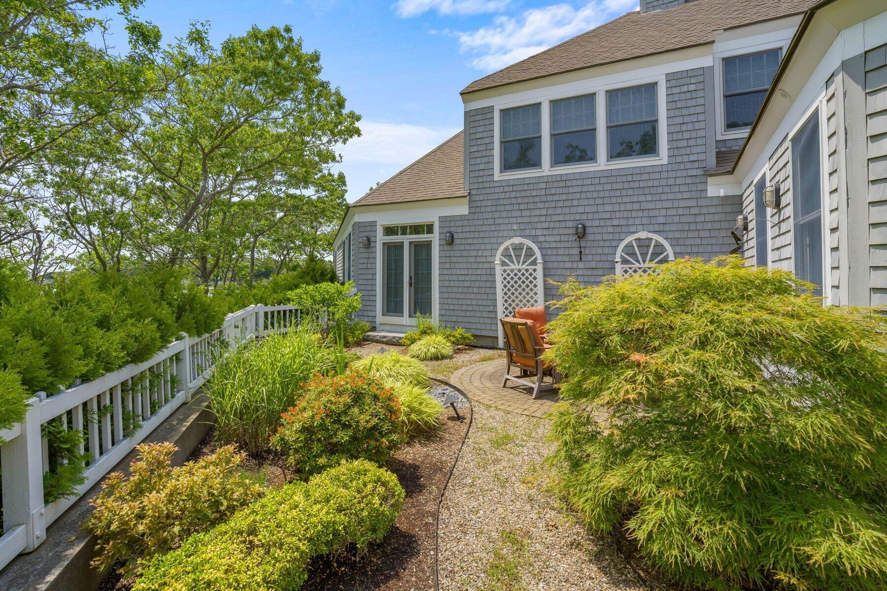 37 Keel Way Mashpee MA 02649