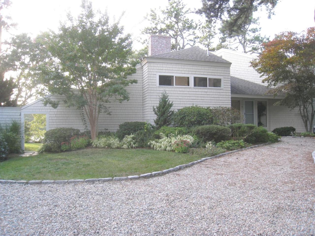 72 Clamshell Point Lane Cotuit MA 02635