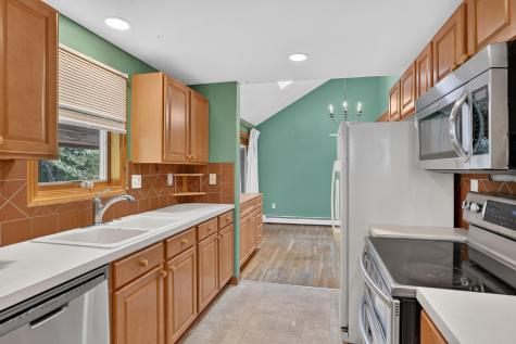 7 Fawndale Road Vineyard Haven MA 02568