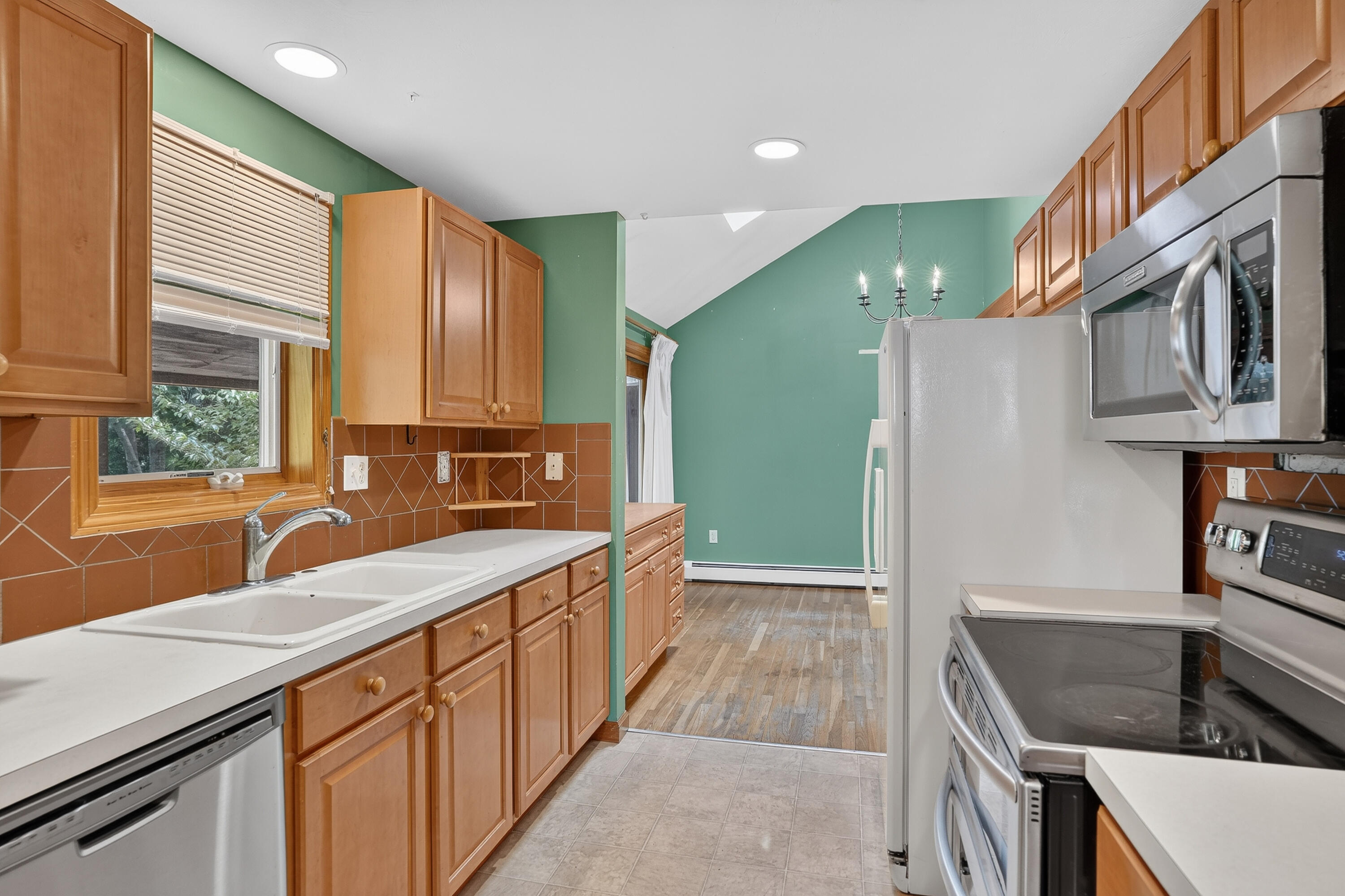 7 Fawndale Road Vineyard Haven MA 02568