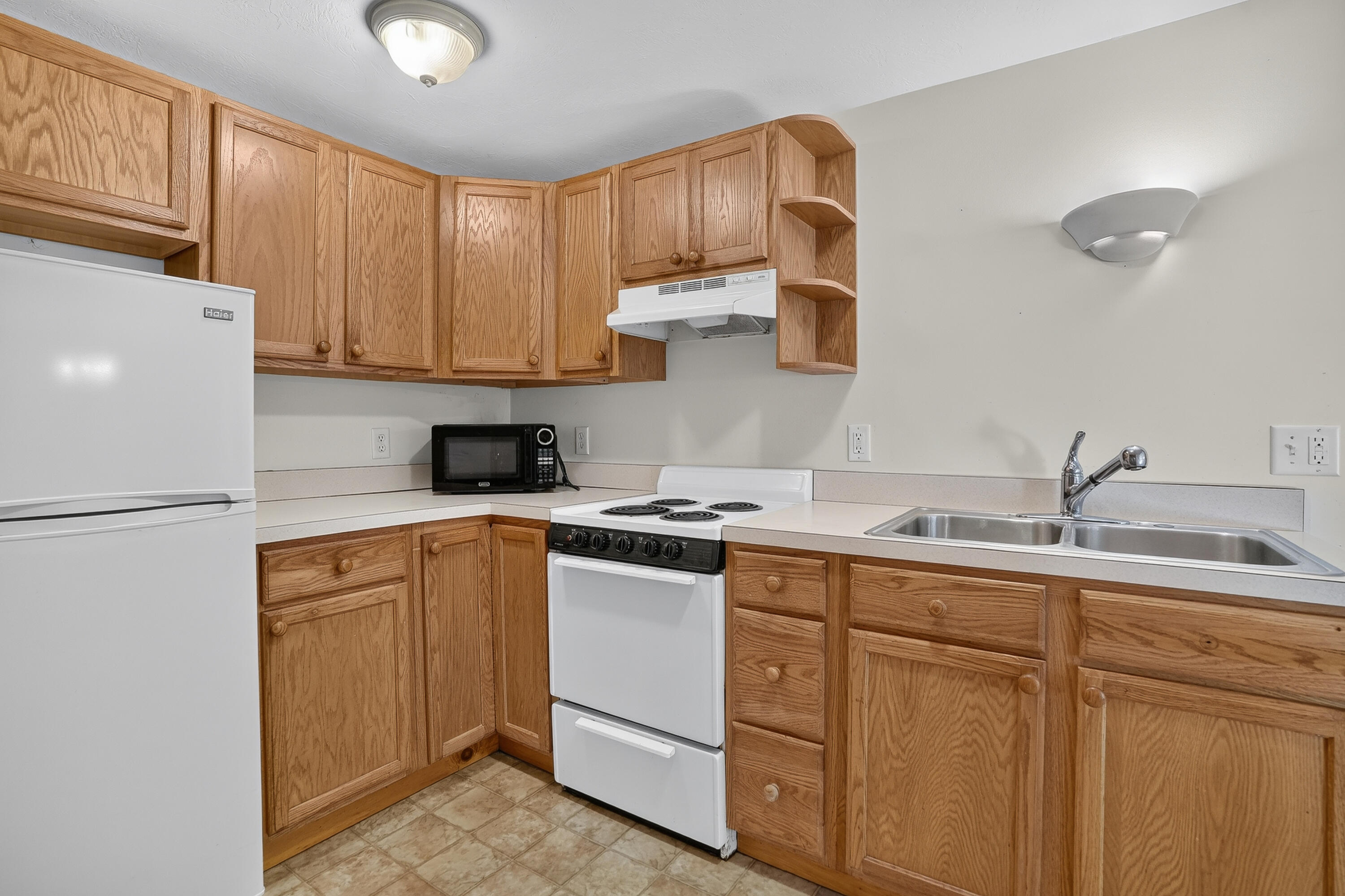 7 Fawndale Road Vineyard Haven MA 02568