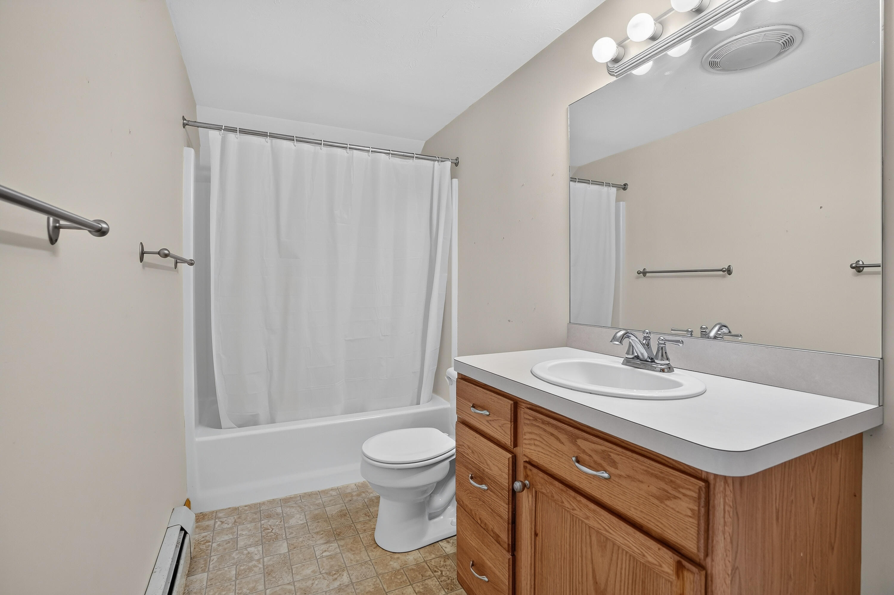 7 Fawndale Road Vineyard Haven MA 02568