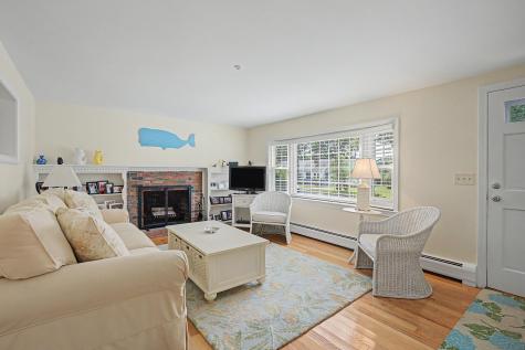 8 Gold Finch Lane East Dennis MA 02660