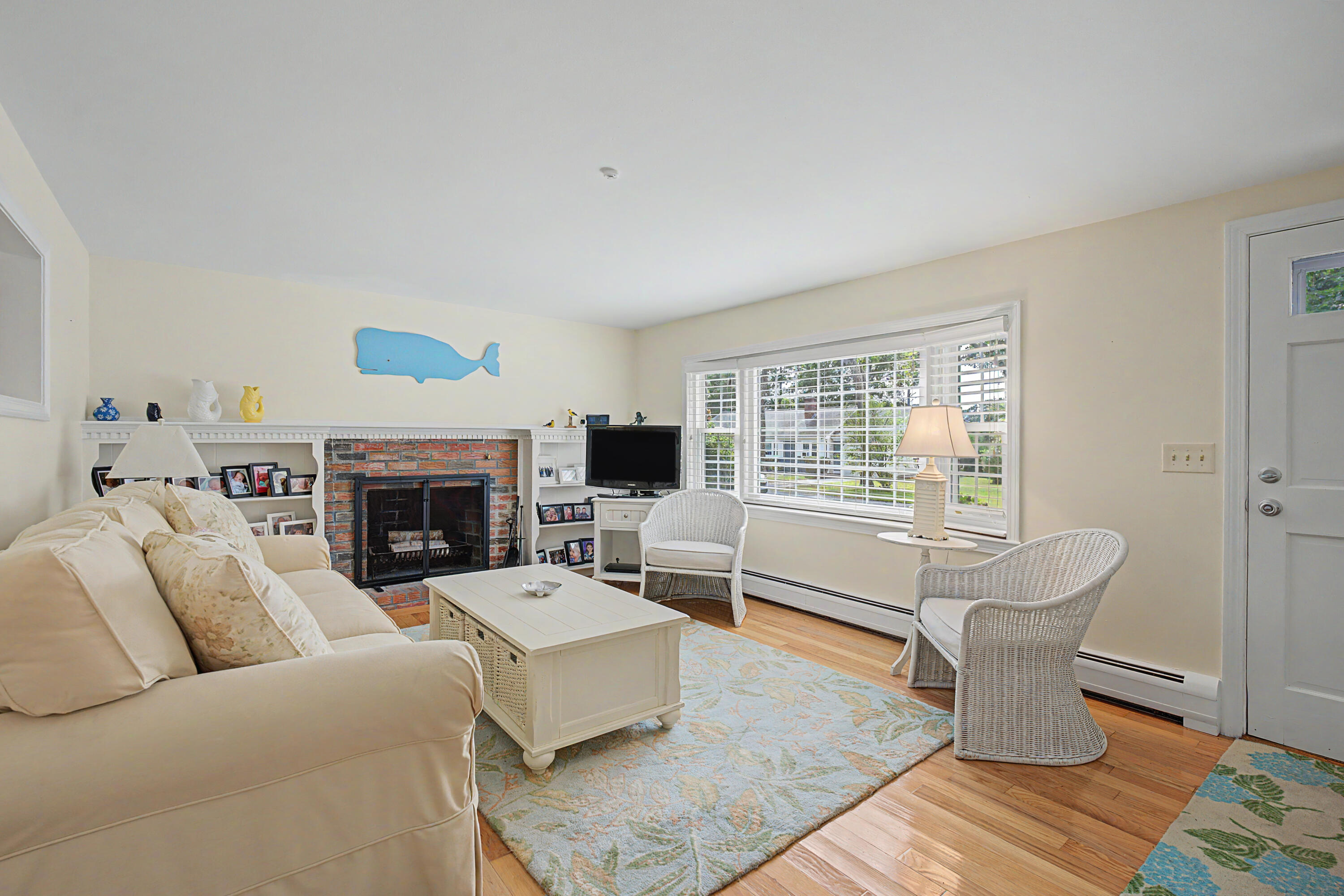 8 Gold Finch Lane East Dennis MA 02660