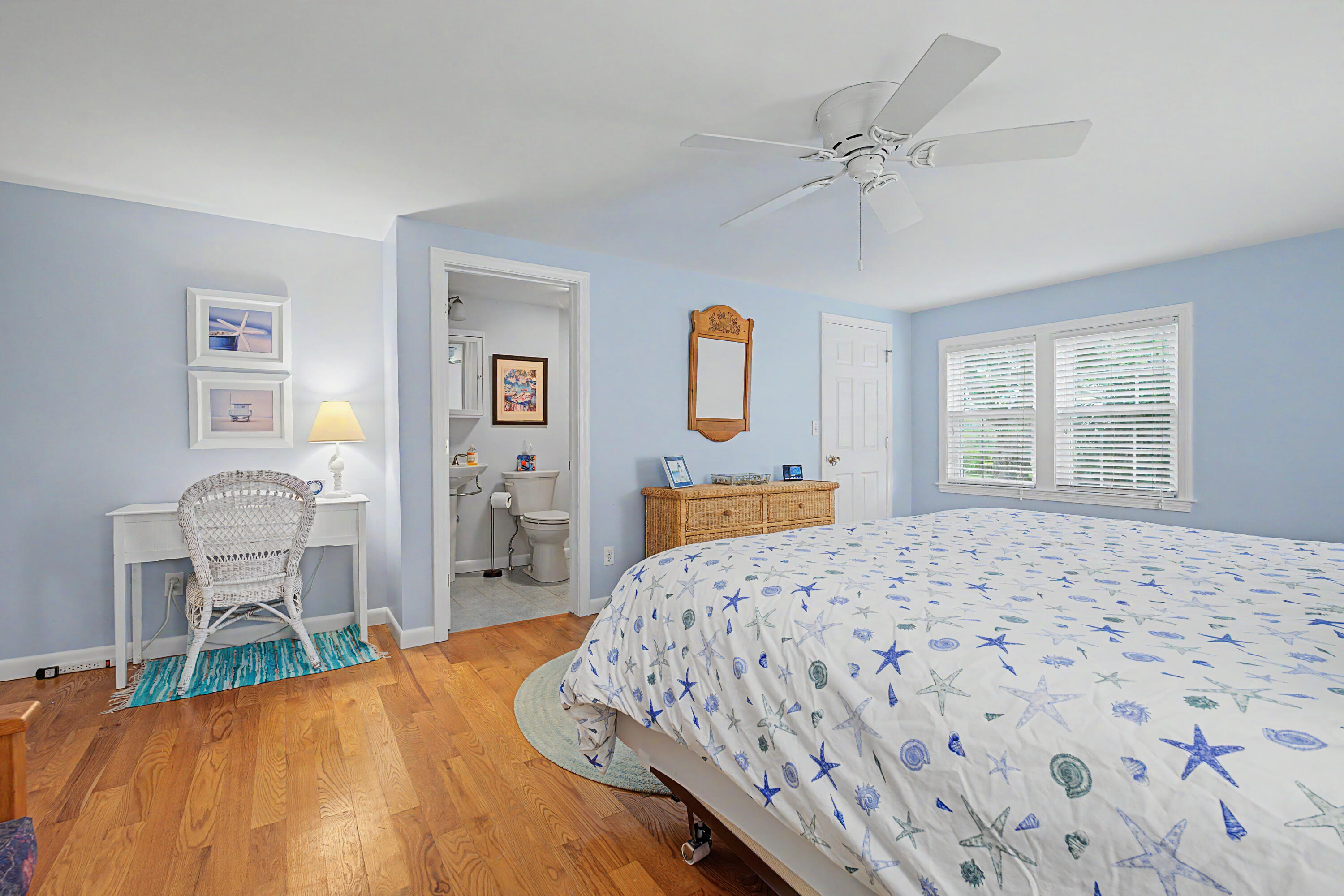 8 Gold Finch Lane East Dennis MA 02660