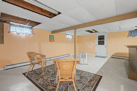 8 Gold Finch Lane East Dennis MA 02660