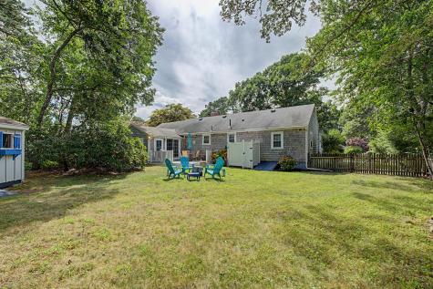 8 Gold Finch Lane East Dennis MA 02660