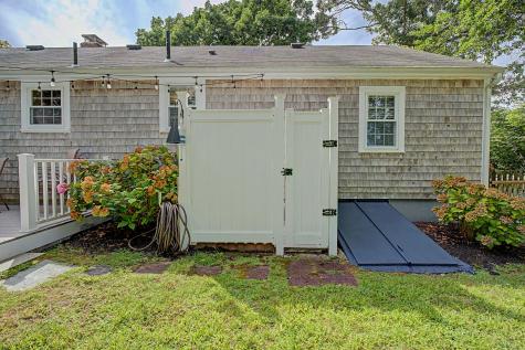 8 Gold Finch Lane East Dennis MA 02660