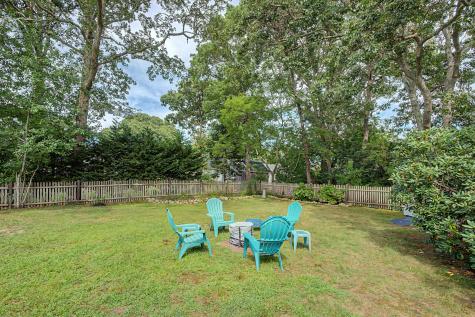 8 Gold Finch Lane East Dennis MA 02660