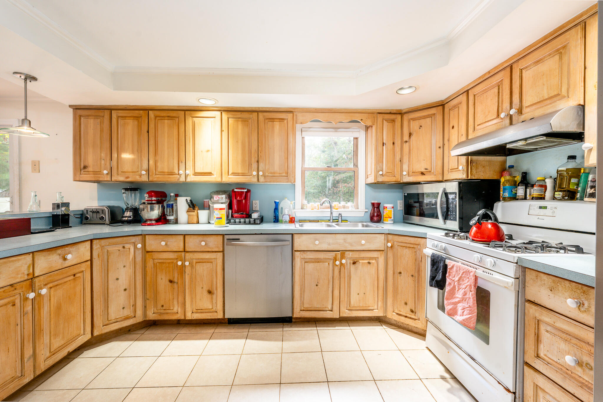 191 James Circle Mashpee MA 02649