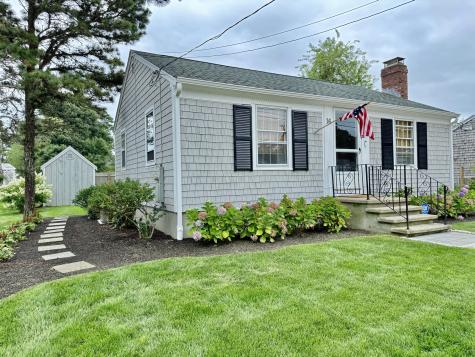 16 Lorree Lane Dennis MA 02639