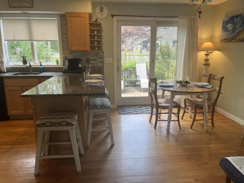 323 County Road Oak Bluffs MA 02557