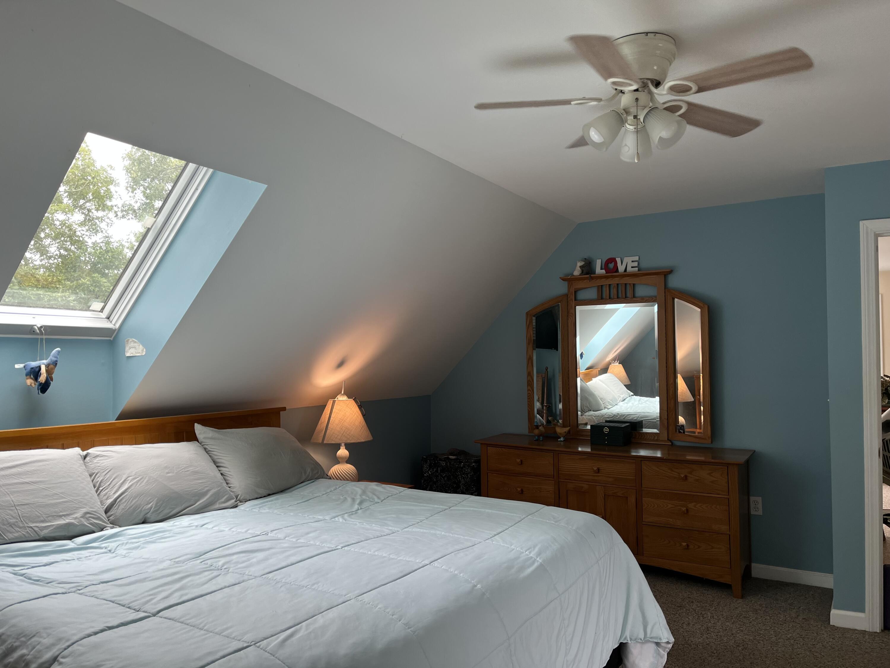 323 County Road Oak Bluffs MA 02557