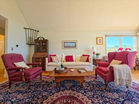 4 Mainstay Lane Bourne MA 02532