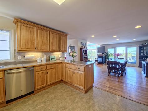 4 Mainstay Lane Bourne MA 02532