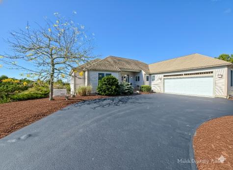 4 Mainstay Lane Bourne MA 02532