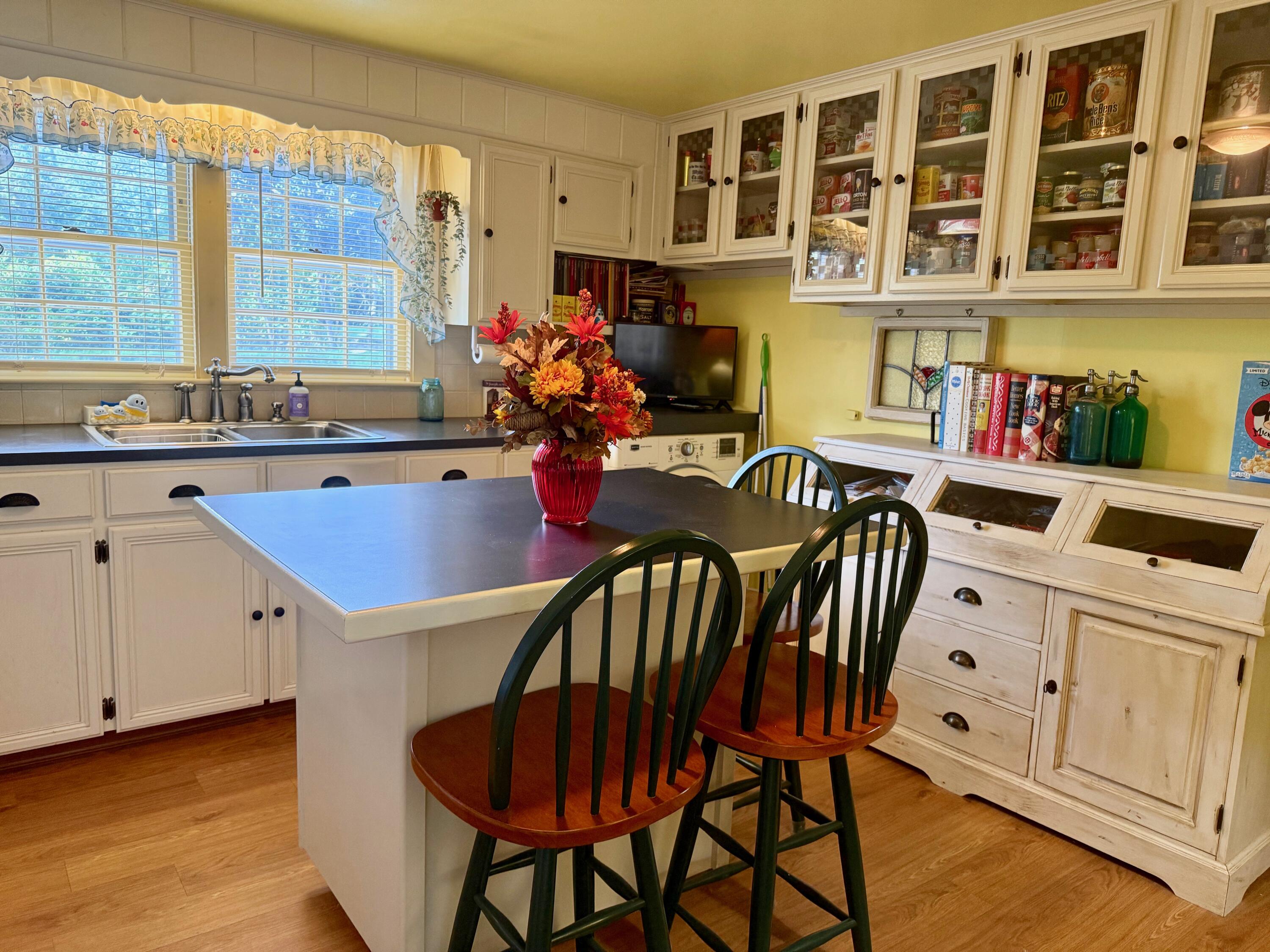 28 Dale Road Harwich MA 02645