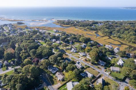 111 Fifth Avenue West Hyannisport MA 02672