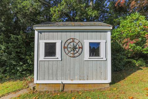 111 Fifth Avenue West Hyannisport MA 02672