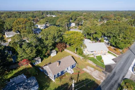 111 Fifth Avenue West Hyannisport MA 02672