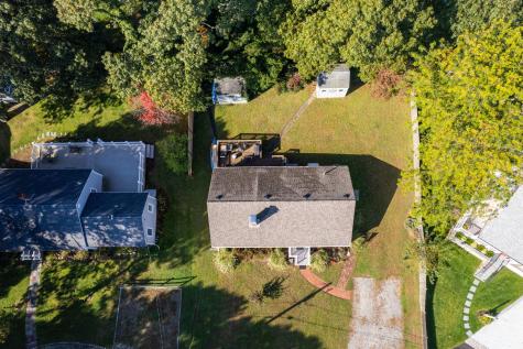 111 Fifth Avenue West Hyannisport MA 02672