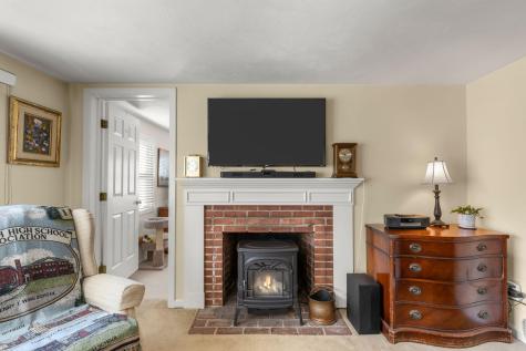 111 Fifth Avenue West Hyannisport MA 02672