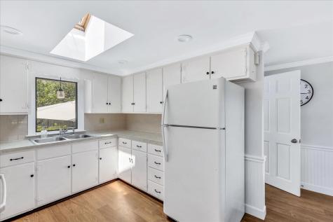 74 Captain York Road MA 02675