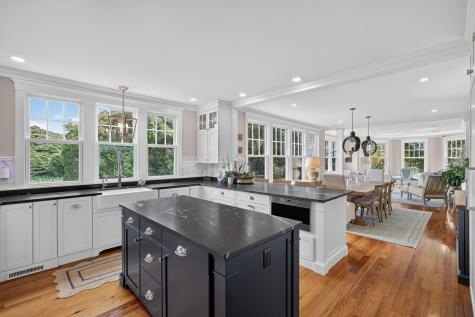 129 Racing Beach Avenue Falmouth MA 02540