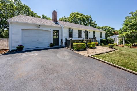 6 Emerald Way Sandwich MA 02644