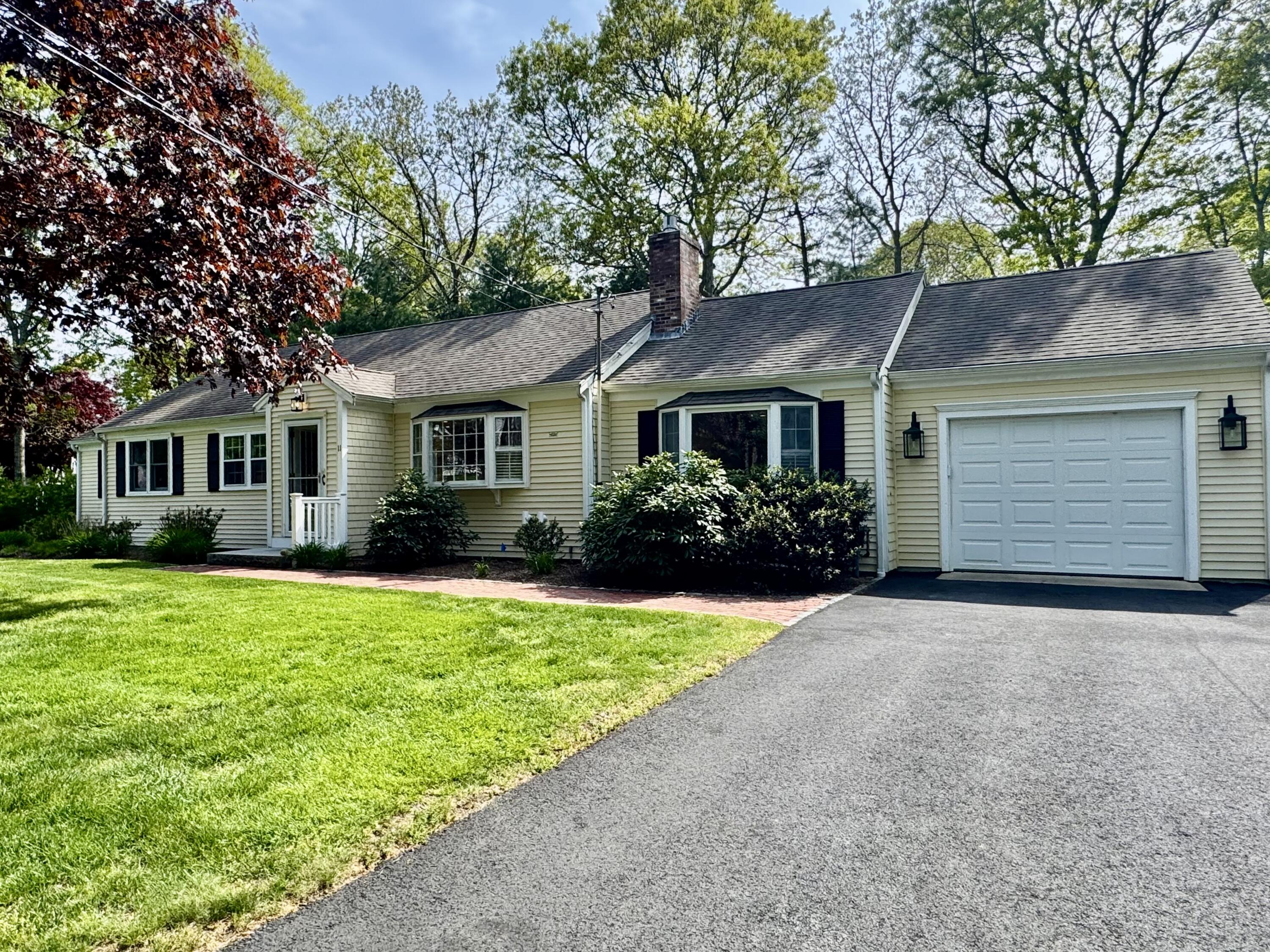 11 Masthead Lane Barnstable MA 02632