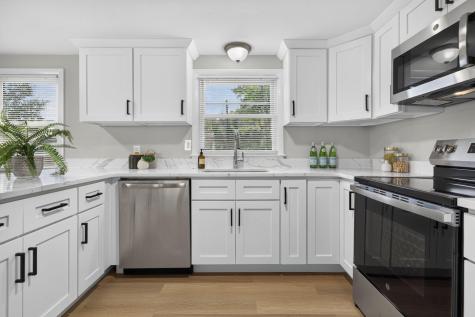 6 Handy Road Pocasset MA 02559
