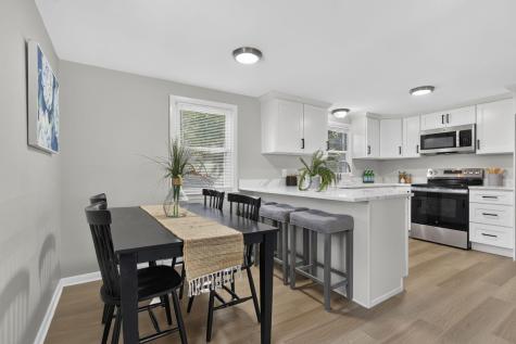 6 Handy Road Pocasset MA 02559