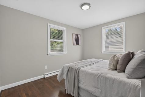 6 Handy Road Pocasset MA 02559