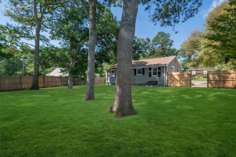 6 Handy Road Pocasset MA 02559