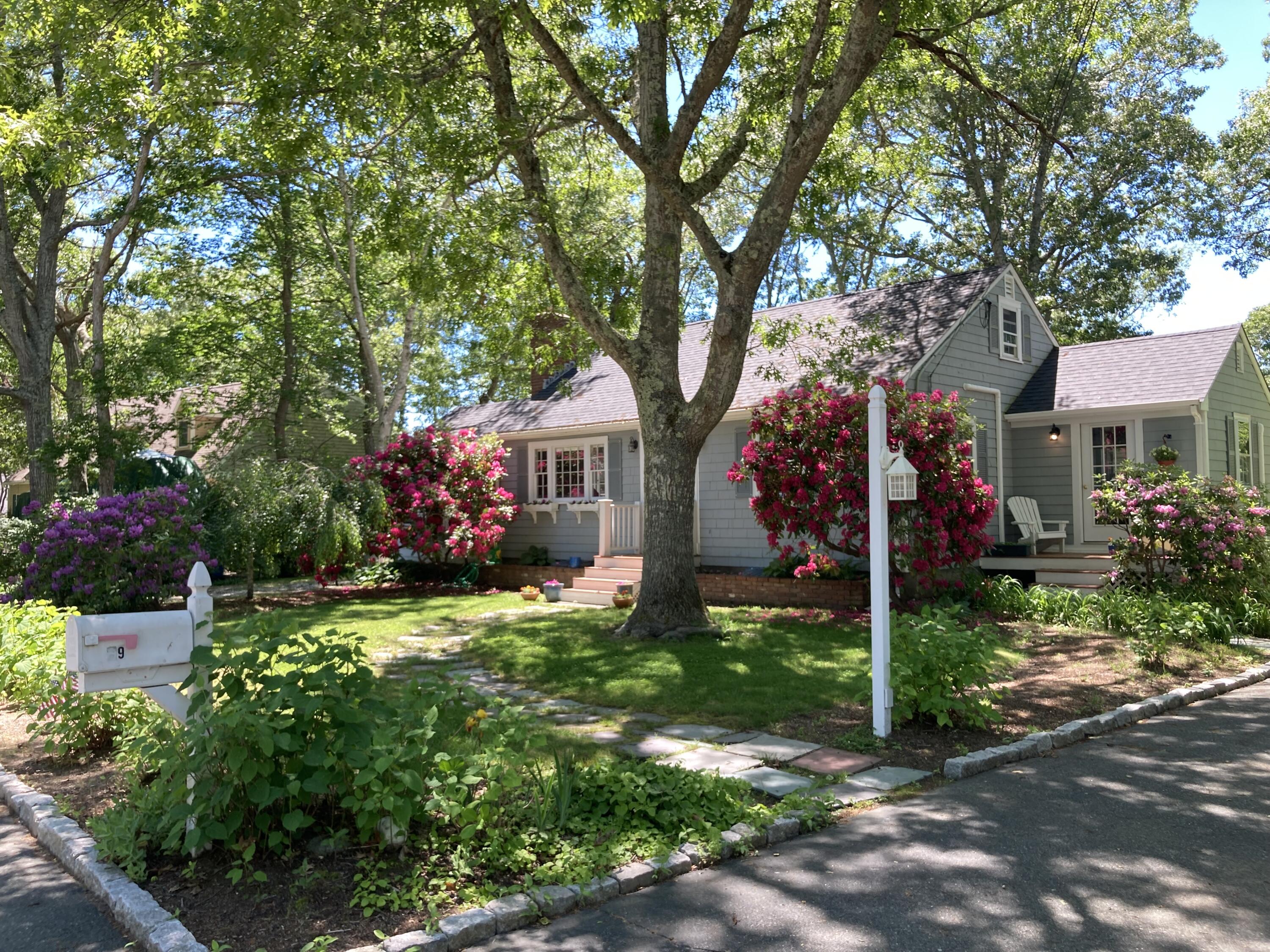 29 Musket Lane Mashpee MA 02649
