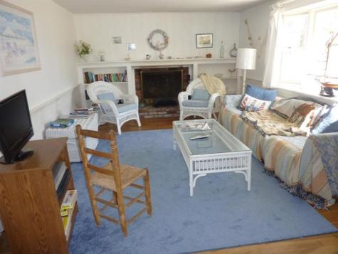 21 Seascape Lane West Dennis MA 02670