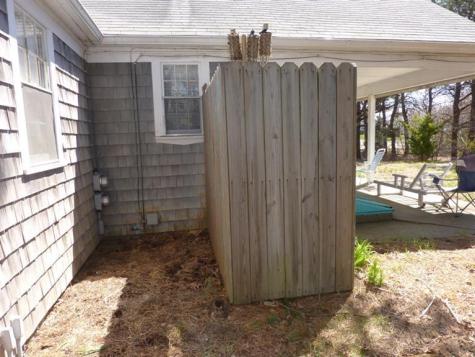 21 Seascape Lane West Dennis MA 02670
