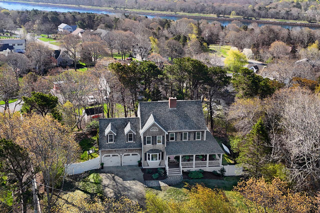 6 Luigi Avenue Bourne MA 02562