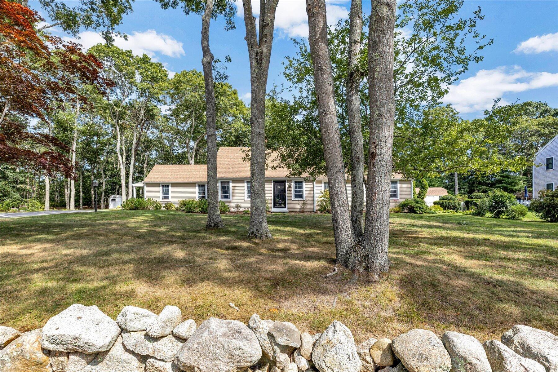 76 Blackthorn Road Marstons Mills MA 02648