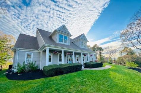 38 Equestrian Lane Falmouth MA 02536