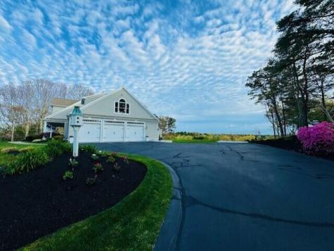 38 Equestrian Lane Falmouth MA 02536