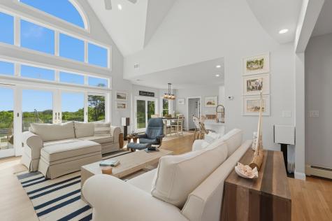 38 Equestrian Lane Falmouth MA 02536