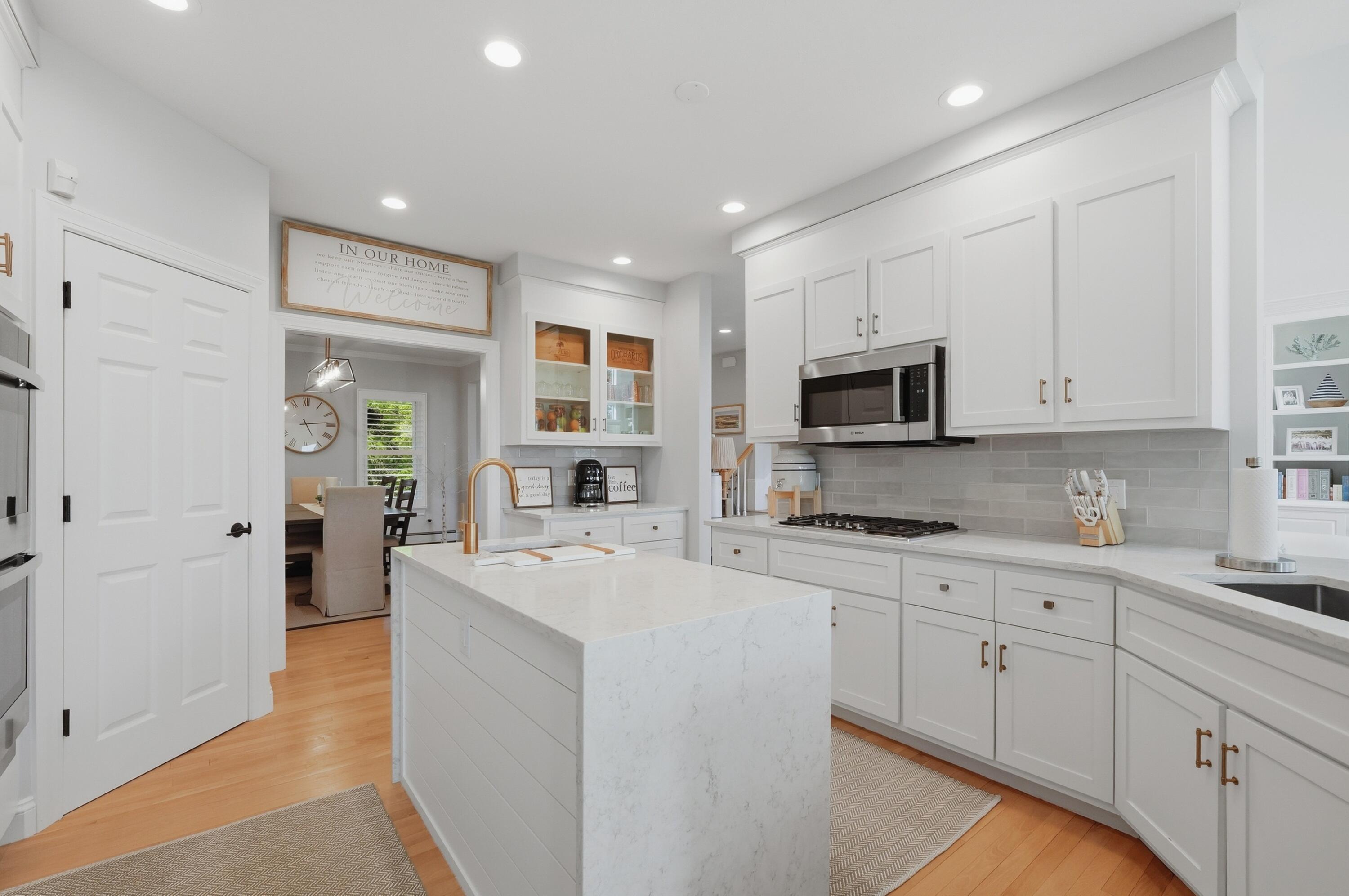 38 Equestrian Lane Falmouth MA 02536