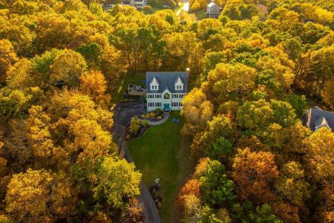 19 Mimosa Circle Plymouth MA 02360